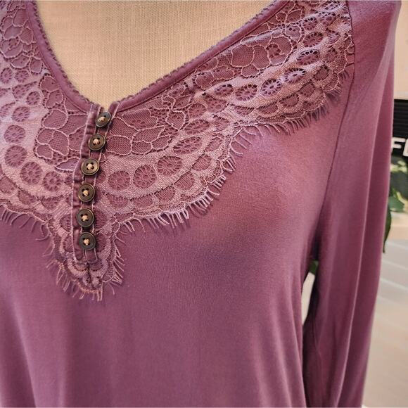 MATILDA JANE SMALL PURPLE LACE PEPLUM TUNIC - Picture 4 of 7